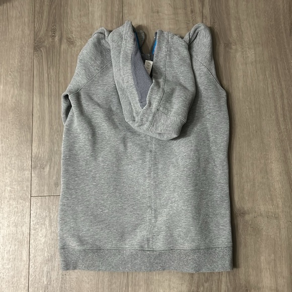 Grey Ivivva sweater - Picture 2 of 3
